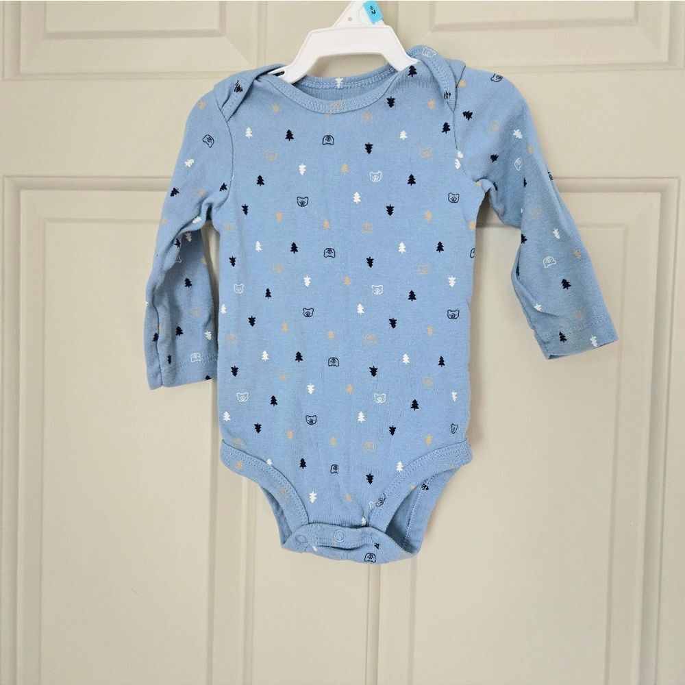 3/$10 Carter's Baby Boy Long-Sleeve Onesise Size 9 M